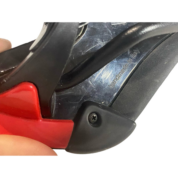 Fi'zi:k Ardea Tri Road Bike Saddle Seat Black/Red - Picture 5 of 7